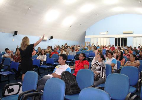 Escolas municipais são beneficiadas com Projeto Informática Educativa 